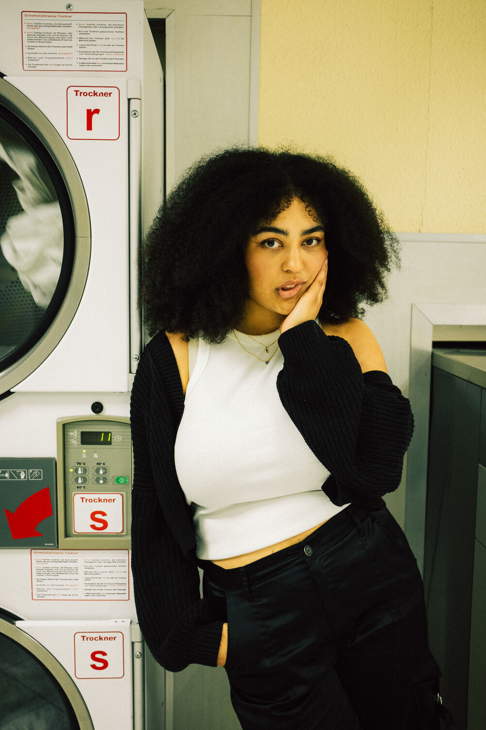 Kasi · Editorial Vol. 01 — Portrait